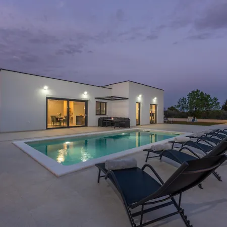 Justin Сasa de vacaciones *