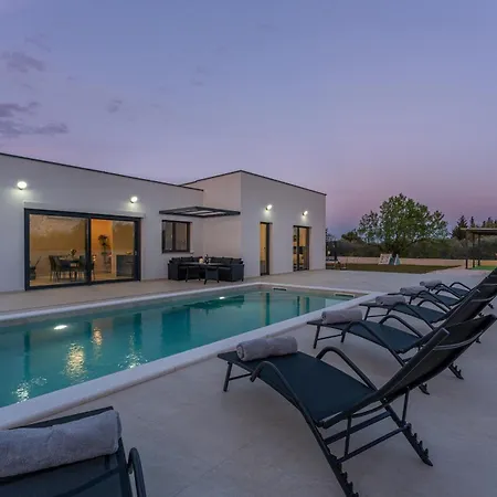 Holiday home Kuca Za Odmor Justin *