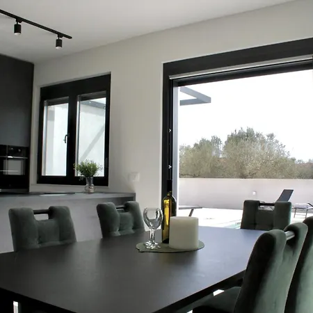 Holiday home Kuca Za Odmor Justin Prkos